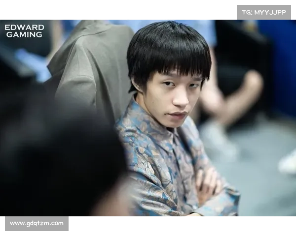 如何像Clearlove一样成功转型 从职业电竞选手到全能教练的成长之路