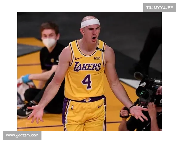 如何应对卡鲁索与杰林威廉姆斯伤退影响球队表现的挑战