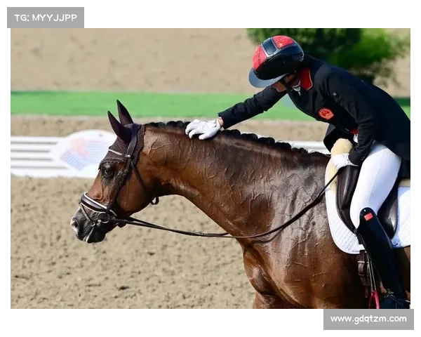 德国选手伊莎贝尔·韦特夺得奥运马术个人盛装舞步金牌